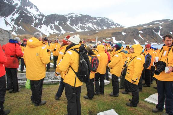 Visita ao cemitério de Grytviken, na Geórgia do Sul, onde está enterrado 'The Boss', Sir Ernest Shackleton